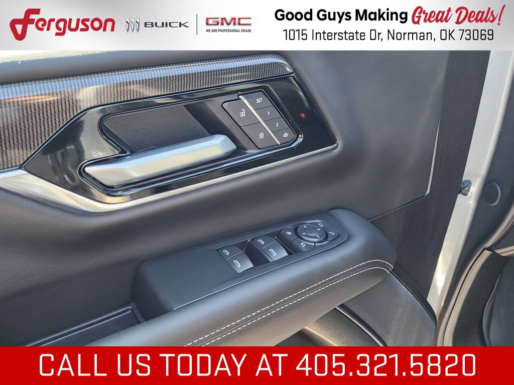 New 2026 GMC Yukon XL Elevation AWD/4WD image 13