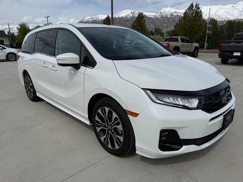 Used 2026 Honda Odyssey Elite image 9