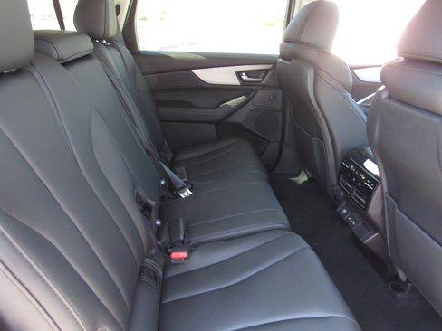 Certified 2025 Acura MDX FWD image 12