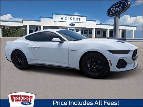 Used 2026 Ford Mustang GT RWD image 1