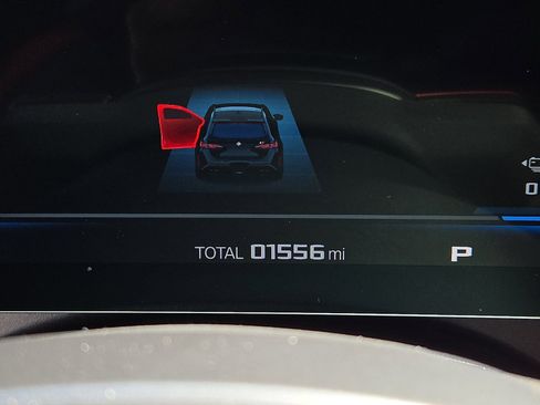 Used 2025 BMW M5 Touring w/ M Driver's Package image 23