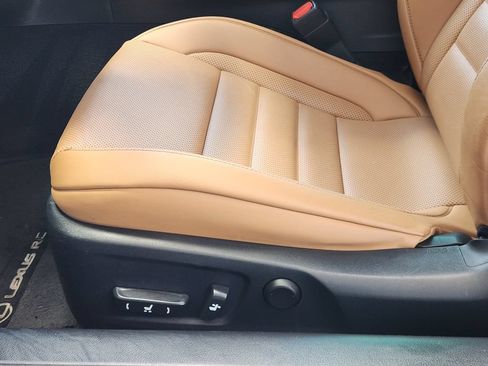 Used 2017 Lexus RC 200t w/ Accessory Package 2 RWD image 23