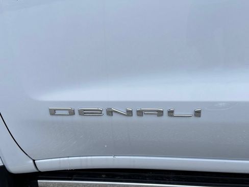 New 2026 GMC Sierra 1500 Denali w/ Denali Reserve Package AWD/4WD image 36