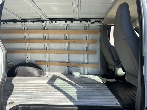 Used 2019 Chevrolet Express 2500 w/ Driver Convenience Package image 19