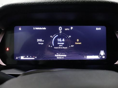 Used 2025 Jeep Grand Cherokee Laredo w/ Luxury Tech Group I image 36