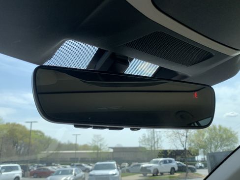 Used 2023 Subaru Outback Limited image 27