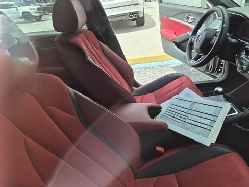 Used 2025 Acura Integra A-Spec FWD image 8