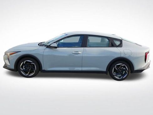 Used 2025 Kia K4 EX FWD image 5
