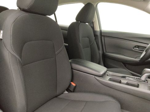 Used 2024 Nissan Sentra S image 21