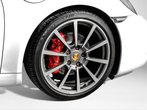 Used 2018 Porsche 911 Carrera RWD image 42