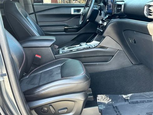 Used 2022 Ford Explorer ST-Line w/ Class IV Trailer Tow Package image 13