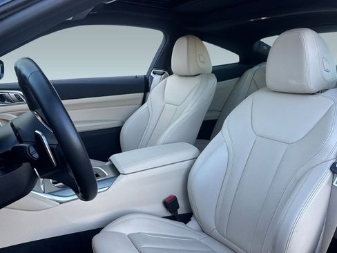 Used 2022 BMW 430i Coupe w/ M Sport Package image 20