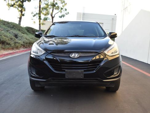 Used 2015 Hyundai Tucson GLS FWD image 2