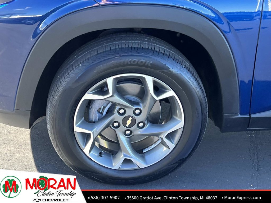 Certified 2024 Chevrolet Trax LT w/ Driver Confidence Package FWD image 10