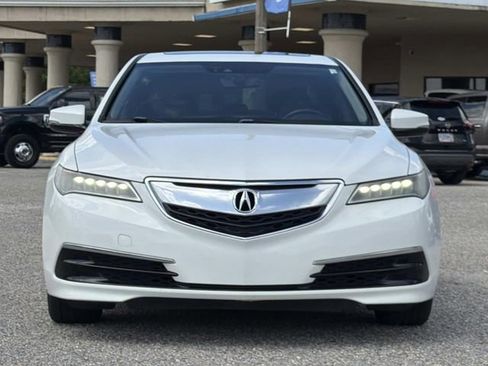 Used 2017 Acura TLX w/ Technology Package FWD image 2