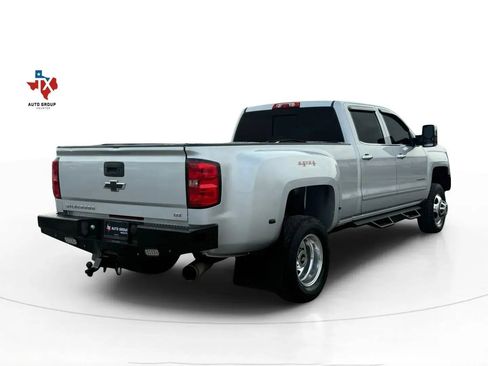Used 2015 Chevrolet Silverado 3500 LTZ w/ Duramax Plus Package image 6