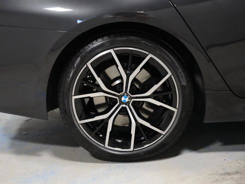 Used 2023 BMW 540i xDrive w/ M Sport Package AWD/4WD image 37
