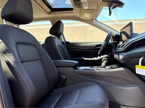 New 2026 Nissan Altima 2.5 SV FWD image 12