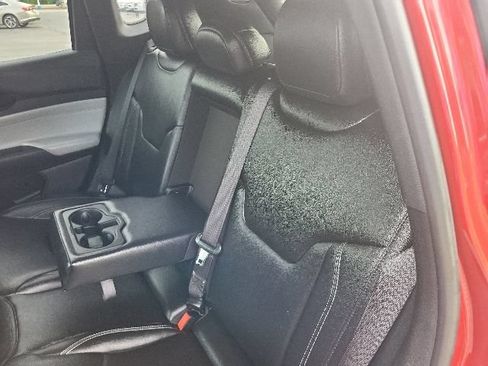 Used 2025 Jeep Compass Limited AWD/4WD image 22