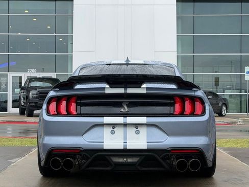 Used 2022 Ford Mustang Shelby GT500 w/ Technology Package RWD image 24