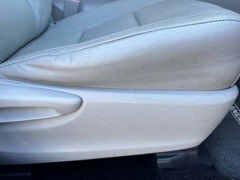 Used 2016 Toyota Highlander XLE FWD image 24