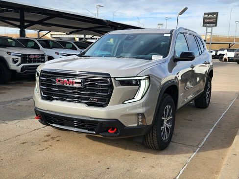 New 2026 GMC Acadia AT4 w/ Super Cruise Package image 8