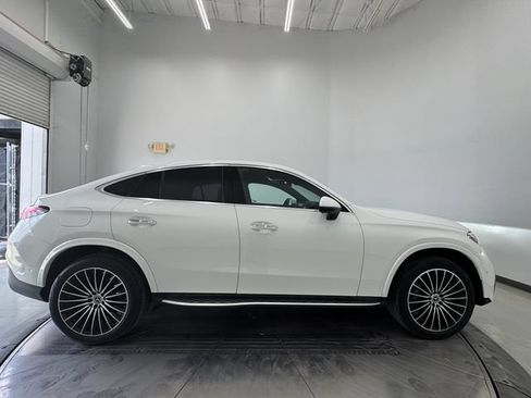 Used 2024 Mercedes-Benz GLC 300 4MATIC image 14