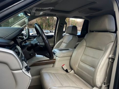 Used 2020 GMC Yukon Denali w/ Denali Ultimate Package image 14