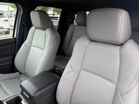 Used 2025 Toyota Tacoma SR5 RWD image 15