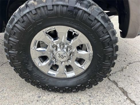 Used 2022 Ford F250 Lariat w/ Lariat Ultimate Package image 11