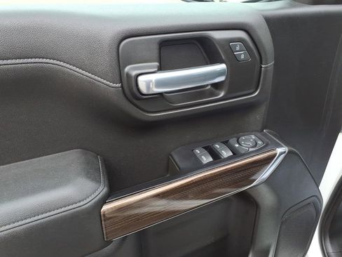 Used 2019 Chevrolet Silverado 1500 LT w/ All-Star Edition image 11