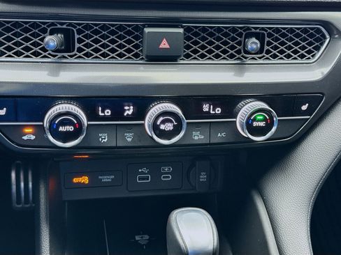 Used 2024 Acura Integra A-Spec image 12