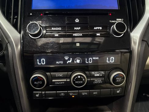Used 2019 Subaru Ascent Limited AWD/4WD image 82