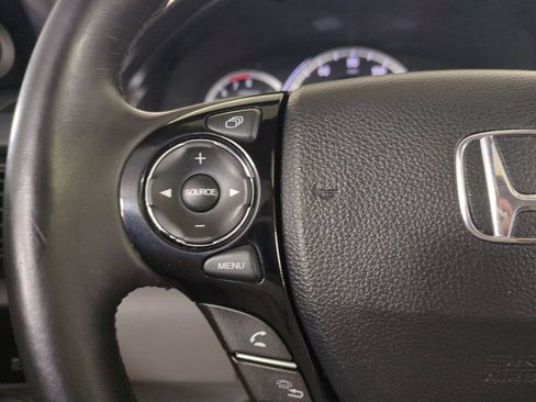 Used 2017 Honda Accord EX-L image 31