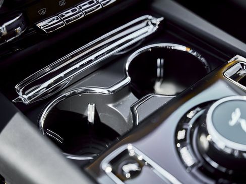 Used 2025 Rolls-Royce Spectre Black Badge image 59