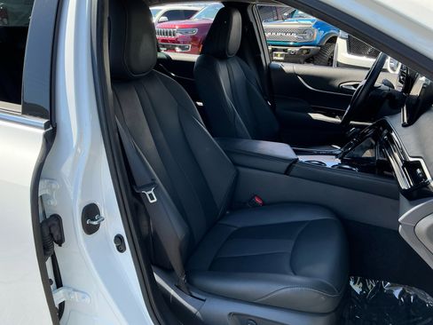 Used 2021 Toyota Mirai w/ Advanced Technology Package RWD image 21
