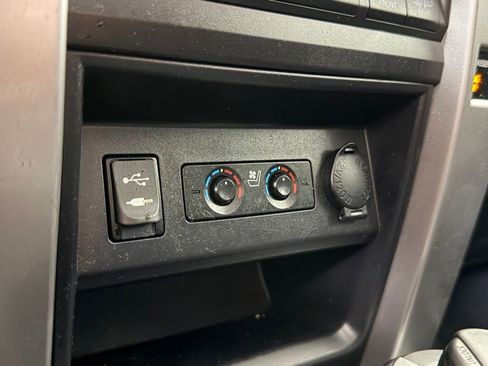 Used 2015 Toyota 4Runner Limited AWD/4WD image 28