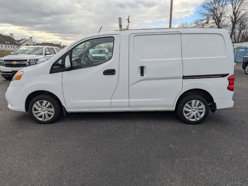 Used 2017 Nissan NV200 SV w/ Back Door Glass Package image 4