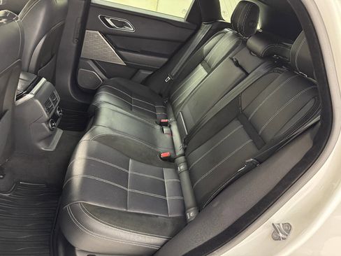 Used 2020 Land Rover Range Rover Velar R-Dynamic S image 26