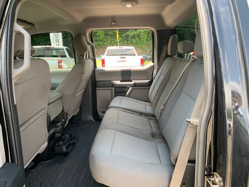 Used 2017 Ford F150 XLT AWD/4WD image 30