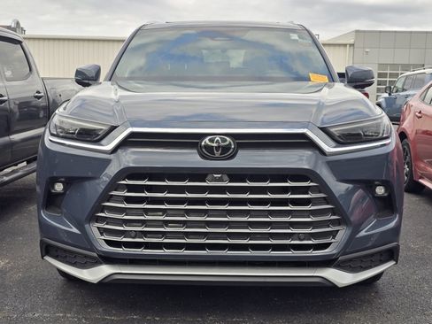 Certified 2025 Toyota Grand Highlander AWD Hybrid image 2