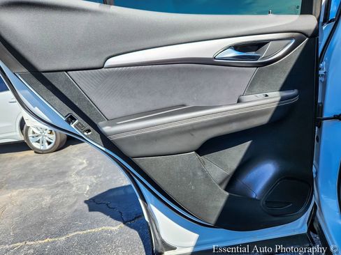 Certified 2025 Buick Envision Sport Touring AWD/4WD image 16