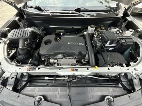 Used 2021 Chevrolet Equinox LS FWD image 26