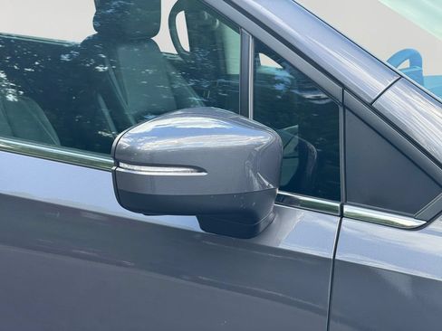 Used 2025 Honda Odyssey EX-L image 11