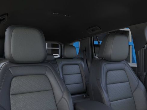 New 2027 Chevrolet Equinox LT w/ Convenience Package II FWD image 24