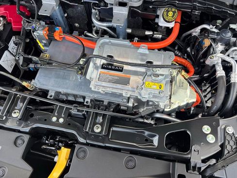New 2026 Nissan Leaf SV+ FWD image 25
