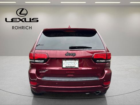 Used 2021 Jeep Grand Cherokee Laredo X AWD/4WD image 7