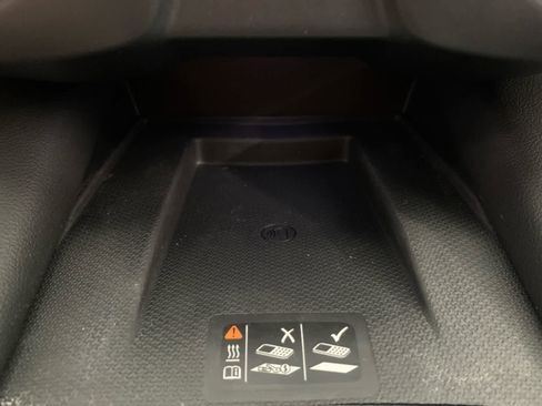 Used 2024 Chevrolet Blazer LT w/ Convenience Package image 31