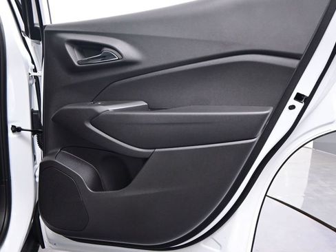 Used 2026 Chevrolet Trax ACTIV FWD image 38