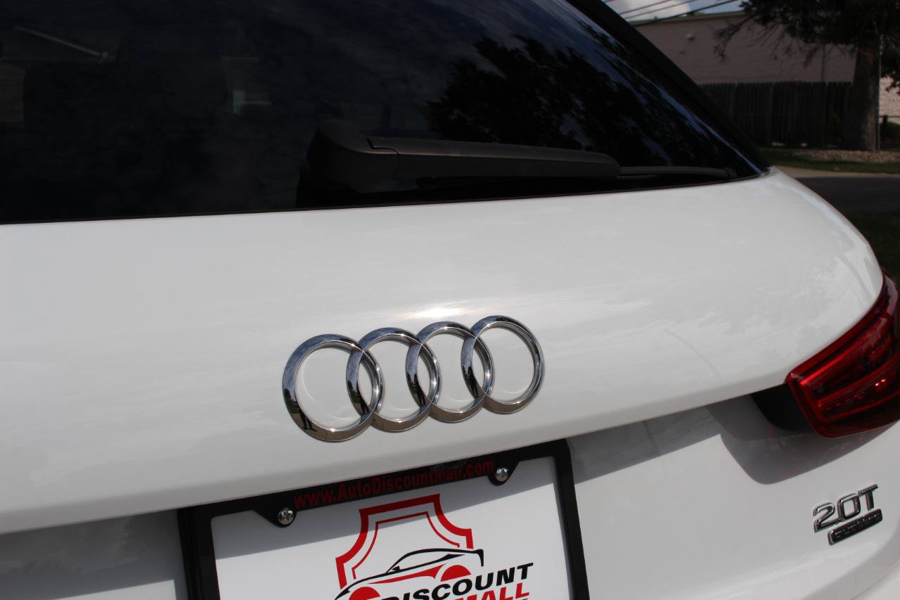 Used 2017 Audi Q3 2.0T Premium Plus w/ Premium Plus Package AWD/4WD image 44